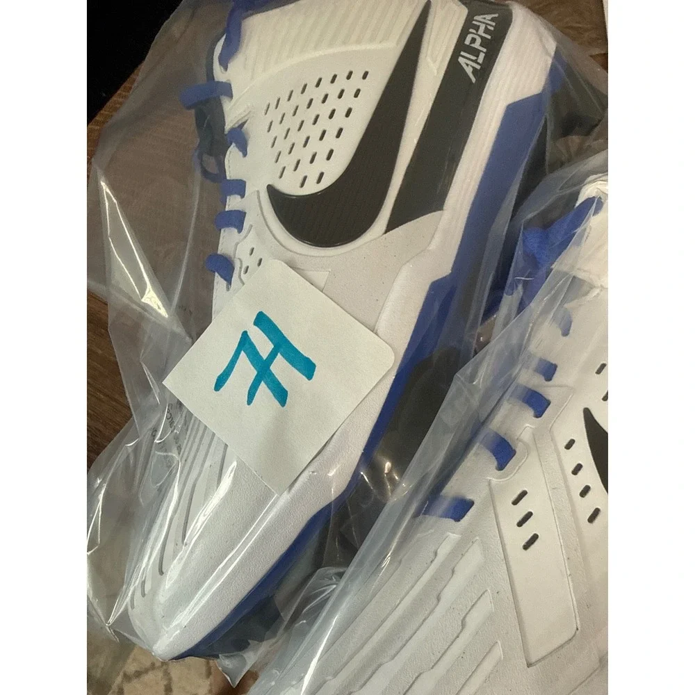 Nike alpha menace